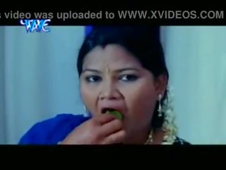 Bhojpuri item song - mora nathuniya ke neeche