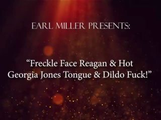 Freckle seja reagan & sensational georgia jones mēle & dildo fuck&excl;