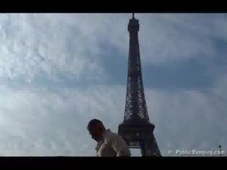 Giới tính khiêu dâm qua các eiffel tower